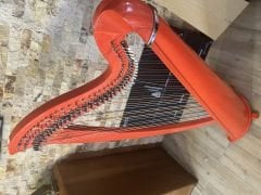 Mikel Harp Saffron 38 Telli Kırmızı Kiralık Arp